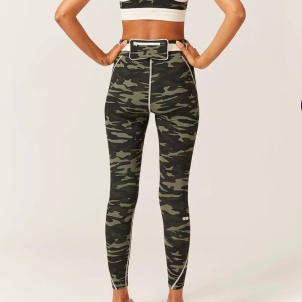 Bandier x Solid & Striped Trek Belt Bag Leggings